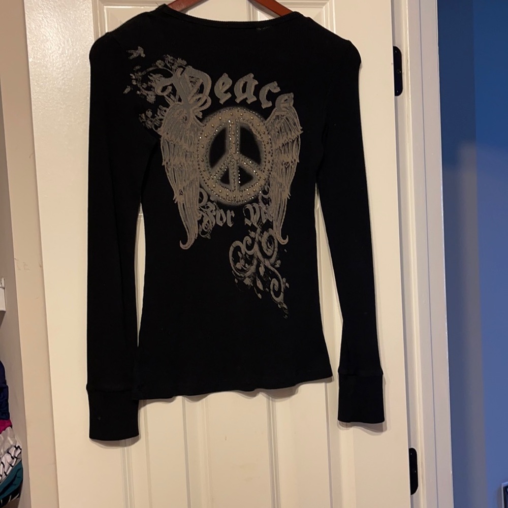 Black long sleeve T shirt Medium